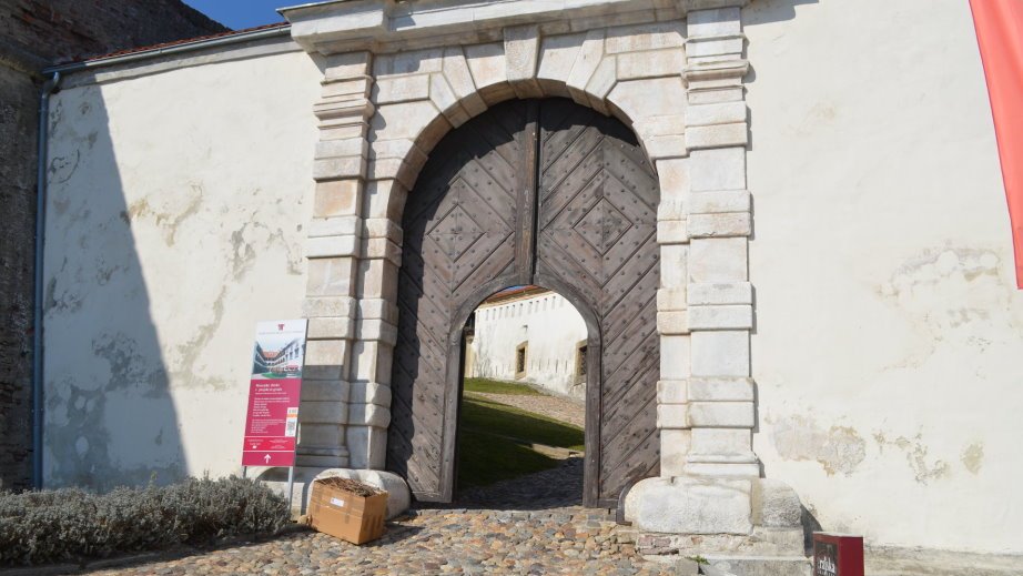 Entrance to the castle