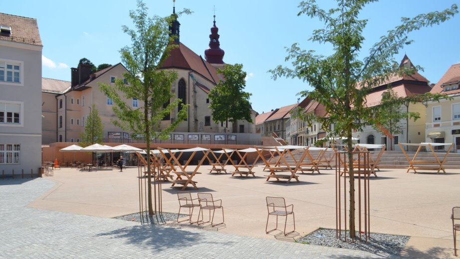 Ptuj marketplace (3)