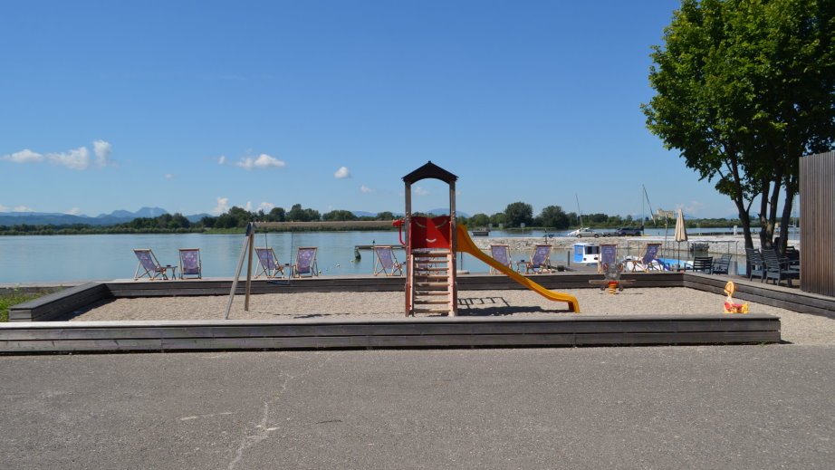 Children's playground on Ranca