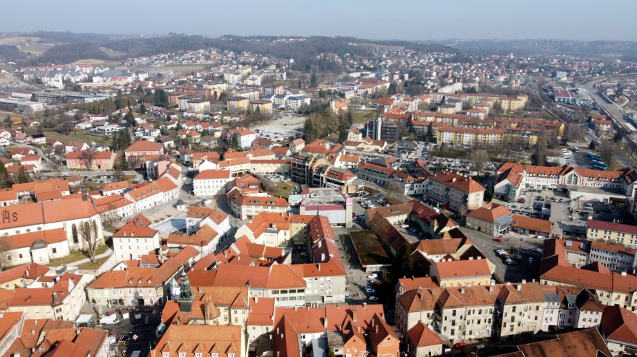 Ptuj form above