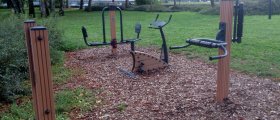 Outdoor fitness in the park (2)