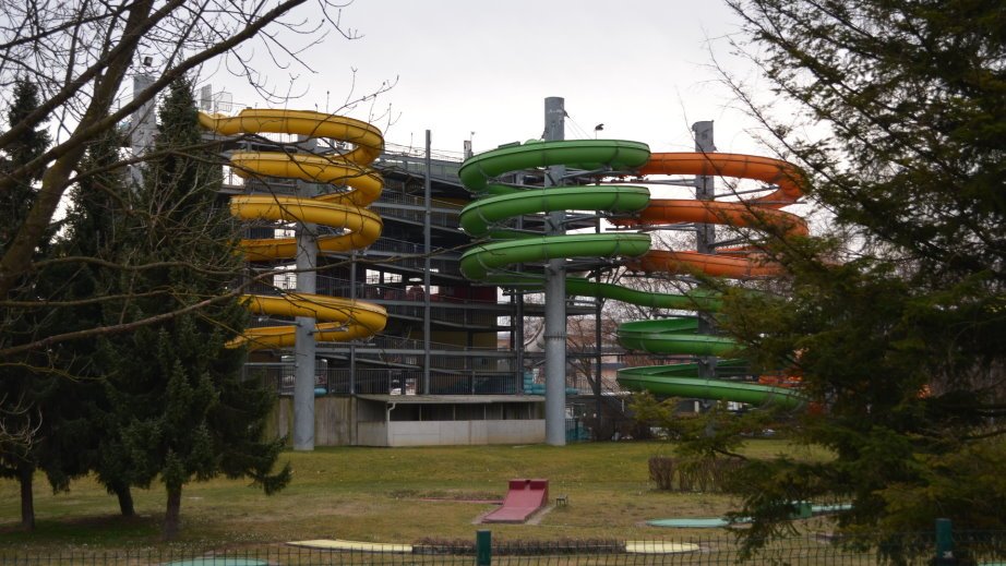 Waterslides in thermal park Ptuj (2)